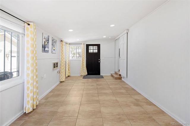 5325 W 5th Avenue, Lakewood, CO 80226