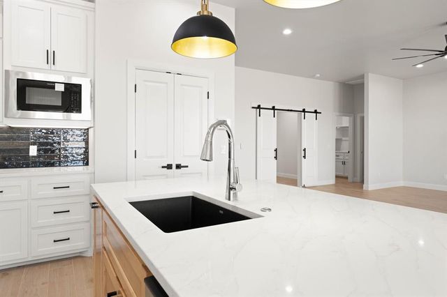 15612 Siloa Avenue, Edmond, OK 73013