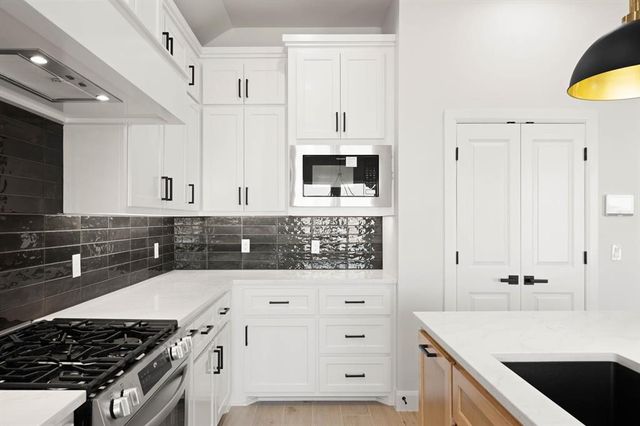 15612 Siloa Avenue, Edmond, OK 73013