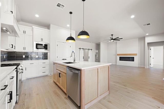 15612 Siloa Avenue, Edmond, OK 73013