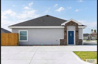 2229 N Valley Circle Circle N, La Feria, TX 78559