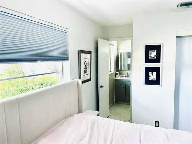 850 Meadowlark Lane, Delray Beach, FL 33445