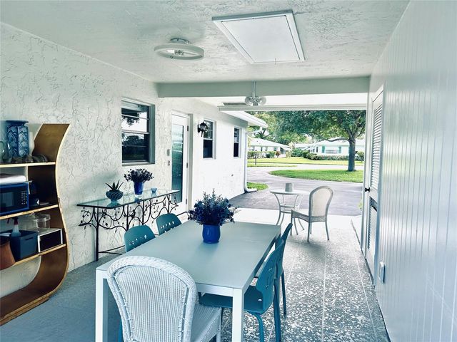 850 Meadowlark Lane, Delray Beach, FL 33445