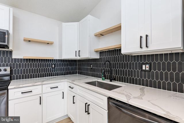 124 KENSINGTON PKWY, Abingdon, MD 21009