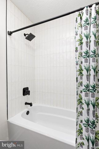 124 KENSINGTON PKWY, Abingdon, MD 21009
