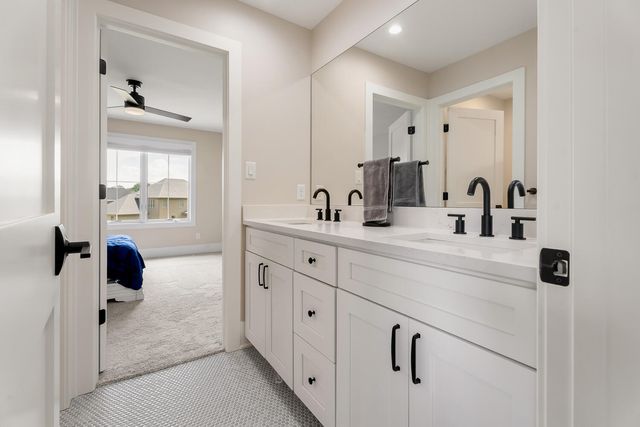 9533 Tall Grass Trail, St. John, IN 46373