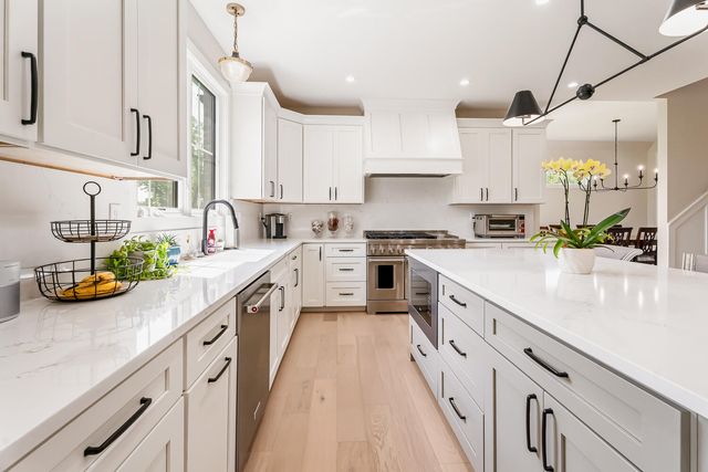 9533 Tall Grass Trail, St. John, IN 46373