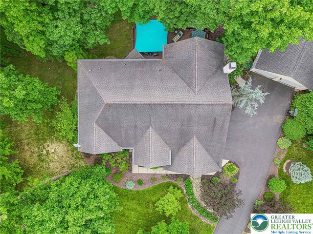 4201 Anthony Drive, Bethlehem Twp, PA 18020