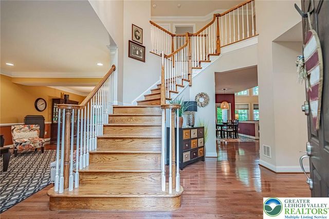 4201 Anthony Drive, Bethlehem Twp, PA 18020