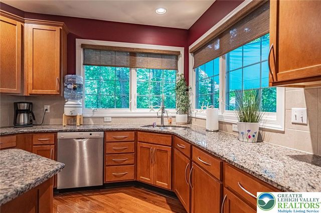 4201 Anthony Drive, Bethlehem Twp, PA 18020