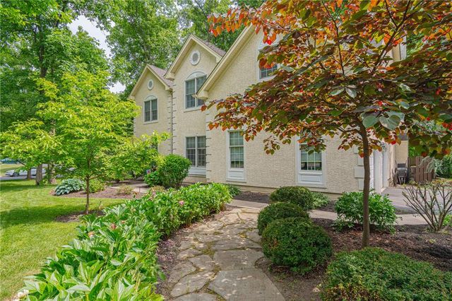 4201 Anthony Drive, Bethlehem Twp, PA 18020