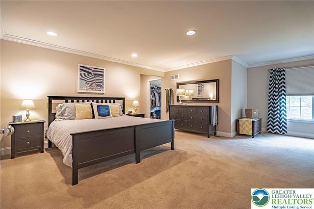 4201 Anthony Drive, Bethlehem Twp, PA 18020