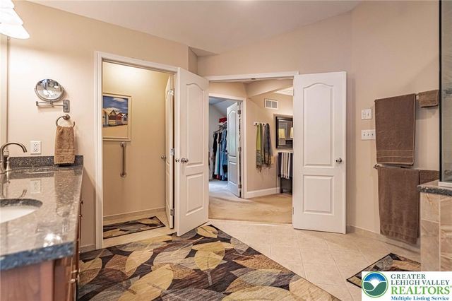 4201 Anthony Drive, Bethlehem Twp, PA 18020