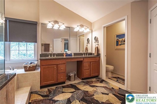 4201 Anthony Drive, Bethlehem Twp, PA 18020