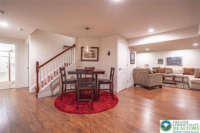 4201 Anthony Drive, Bethlehem Twp, PA 18020