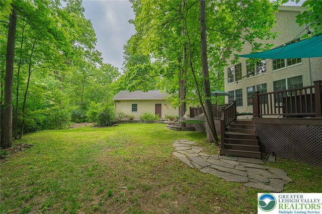 4201 Anthony Drive, Bethlehem Twp, PA 18020