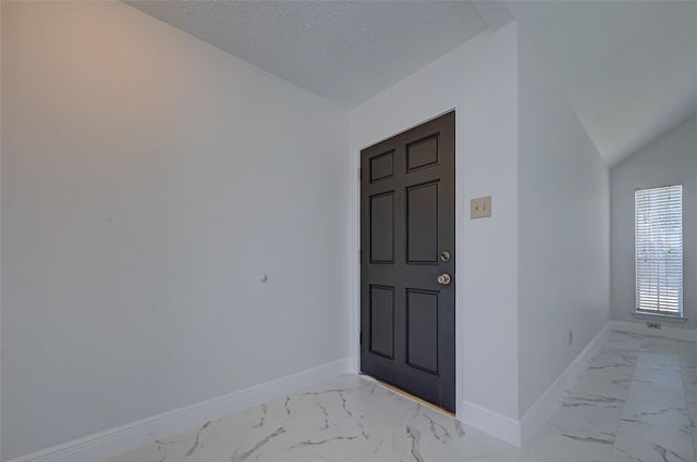 16015 Surrey Woods Drive, Friendswood, TX 77546