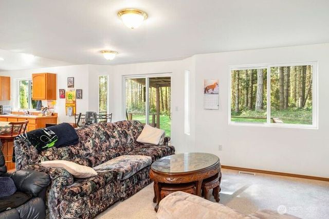 77 Chickadee Lane, Quilcene, WA 98376