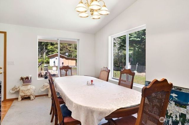 77 Chickadee Lane, Quilcene, WA 98376