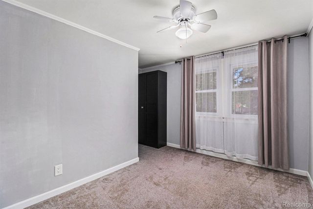 21305 ONTAGA Street, Farmington Hills, MI 48390