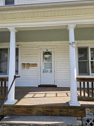 435 Benton Avenue, Excelsior Springs, MO 64024