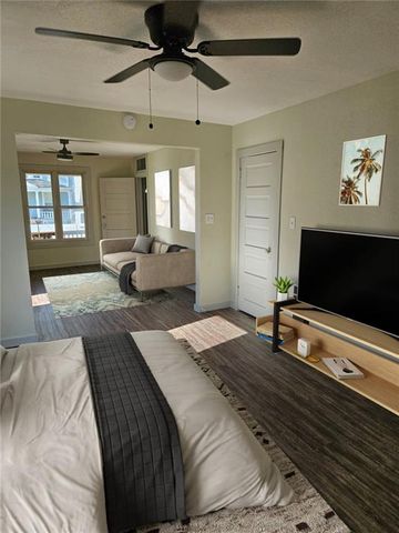 435 Benton Avenue, Excelsior Springs, MO 64024