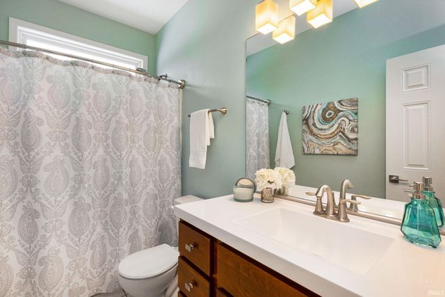 54843 Springfield Trace Drive, Osceola, IN 46561