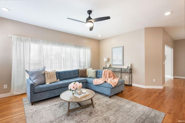 54843 Springfield Trace Drive, Osceola, IN 46561