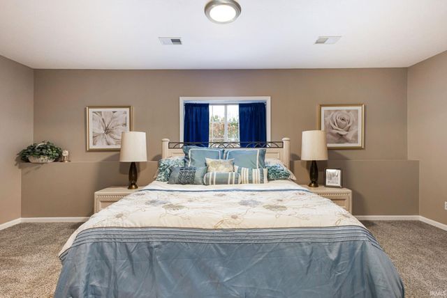 54843 Springfield Trace Drive, Osceola, IN 46561