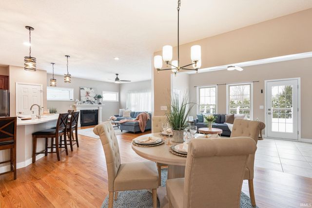 54843 Springfield Trace Drive, Osceola, IN 46561