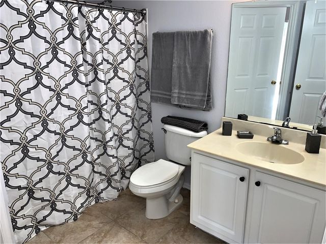 10764 70TH AVENUE 2305, Seminole, FL 33772