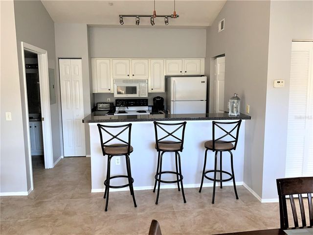 10764 70TH AVENUE 2305, Seminole, FL 33772