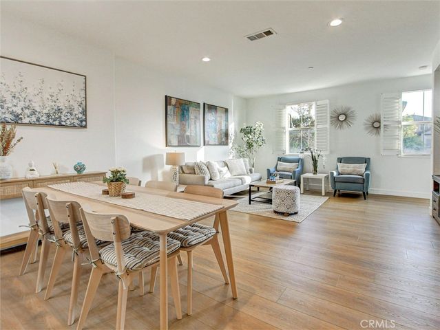 8056 Torino, Stanton, CA 90680