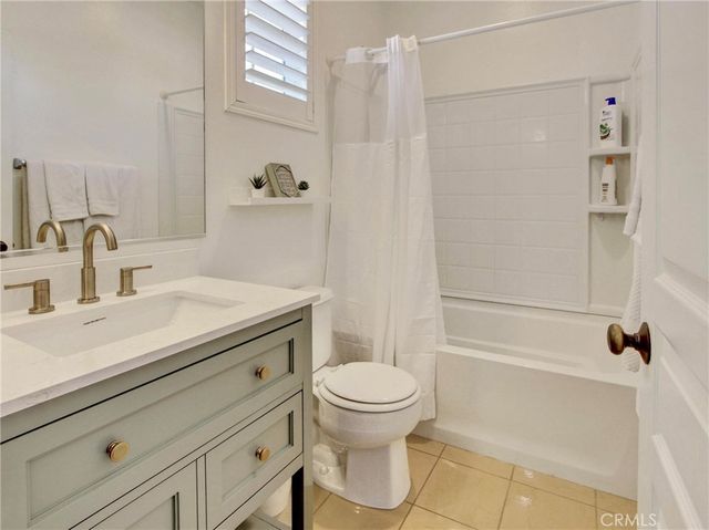 8056 Torino, Stanton, CA 90680