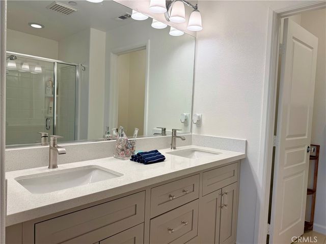 8056 Torino, Stanton, CA 90680