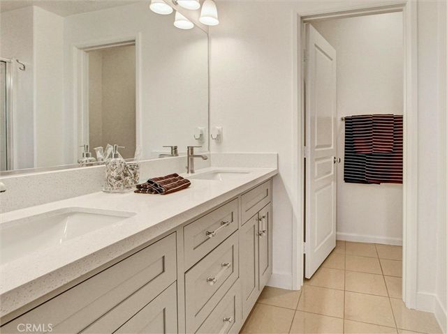 8056 Torino, Stanton, CA 90680