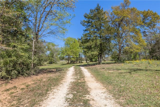 9798 Fm-2446 Farm to Market Road, Franklin, TX 77856