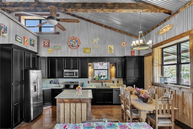 9798 Fm-2446 Farm to Market Road, Franklin, TX 77856