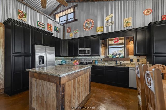 9798 Fm-2446 Farm to Market Road, Franklin, TX 77856