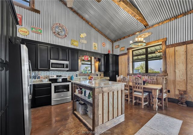 9798 Fm-2446 Farm to Market Road, Franklin, TX 77856