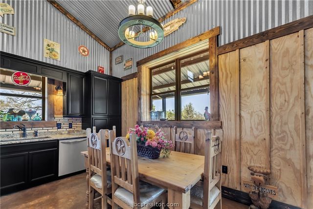 9798 Fm-2446 Farm to Market Road, Franklin, TX 77856