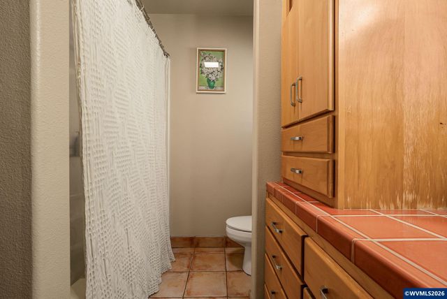 1760 SW Goucher Ct, Mcminnville, OR 97128