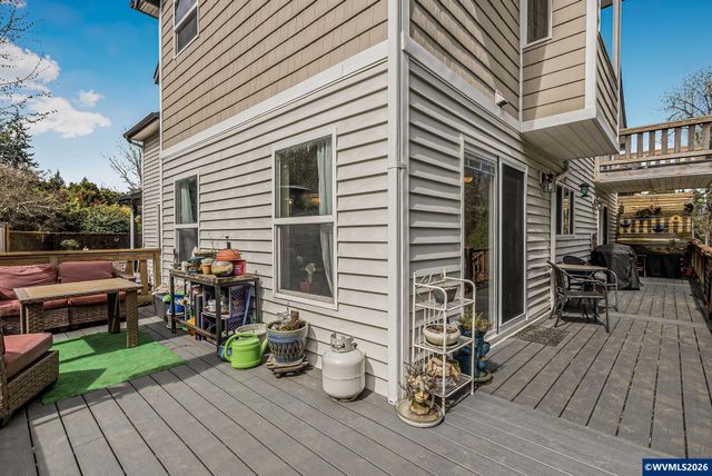 1760 SW Goucher Ct, Mcminnville, OR 97128