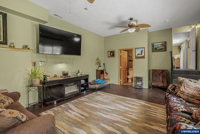 1760 SW Goucher Ct, Mcminnville, OR 97128