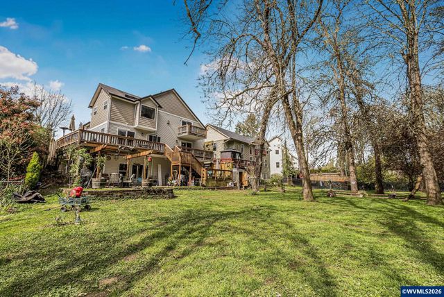 1760 SW Goucher Ct, Mcminnville, OR 97128