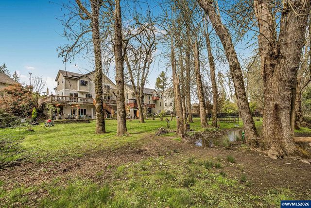 1760 SW Goucher Ct, Mcminnville, OR 97128