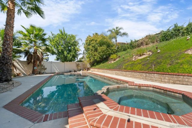 45632 Corte Lobos, Temecula, CA 92592