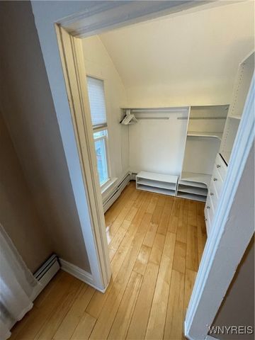 192 York Street, Buffalo, NY 14213