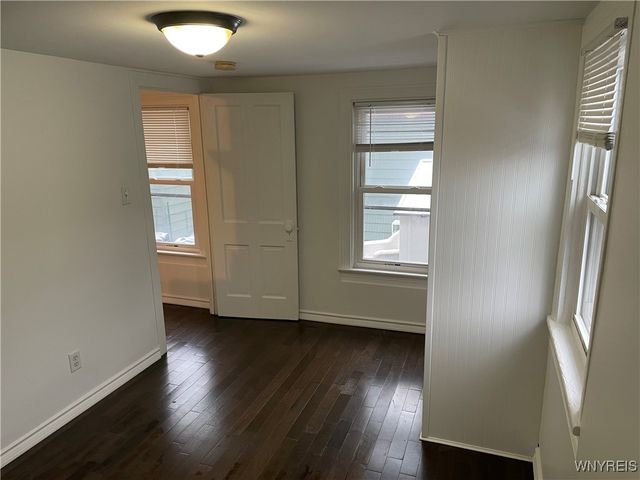 192 York Street, Buffalo, NY 14213