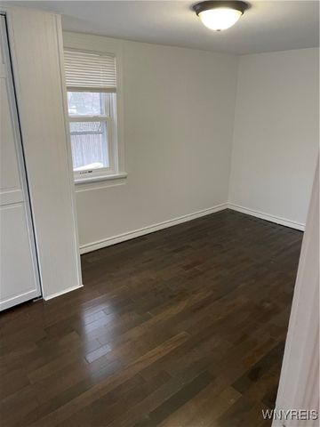 192 York Street, Buffalo, NY 14213